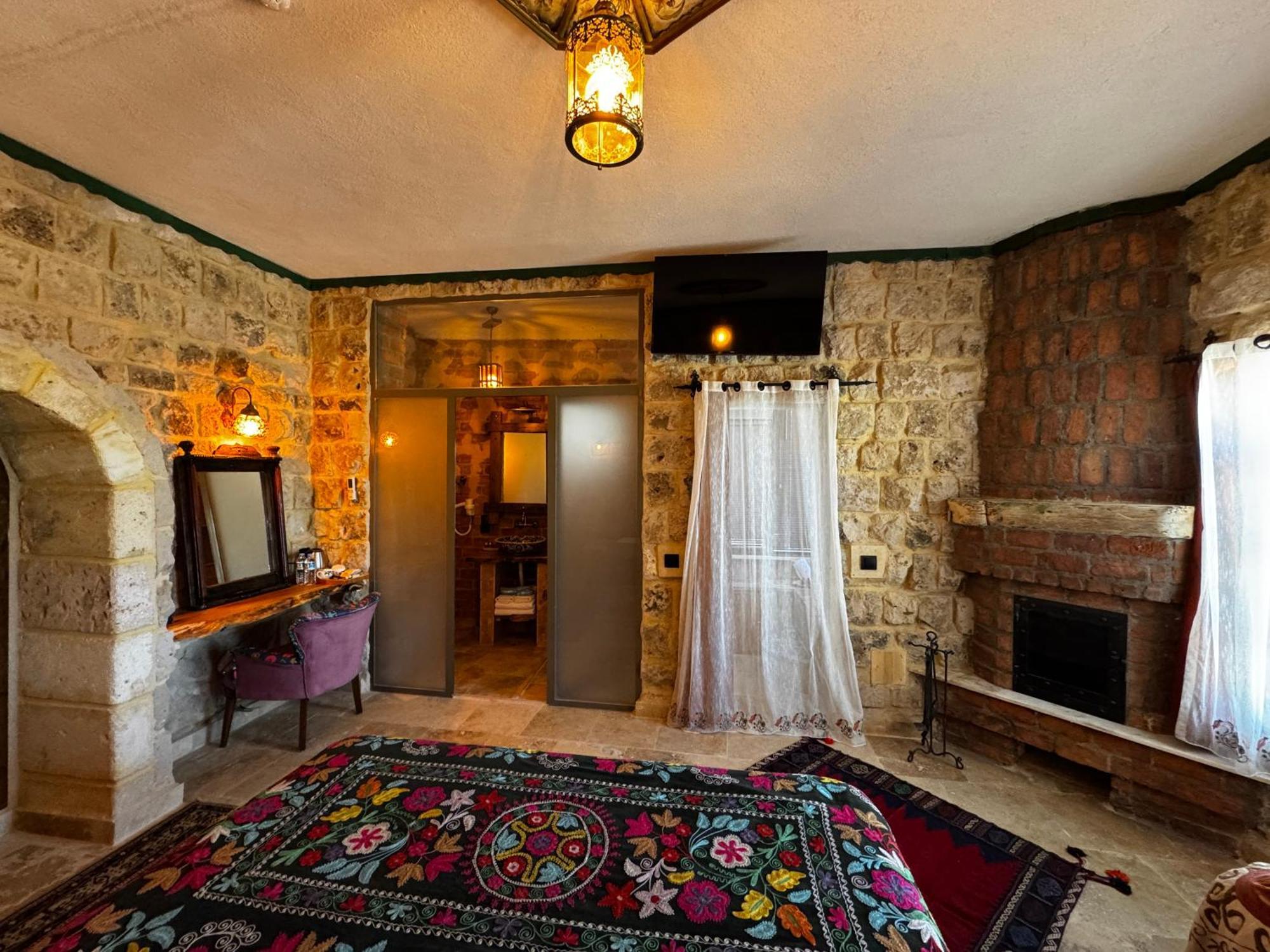 Çavuşin Canela Cave Hotel - Cappadocia מראה חיצוני תמונה